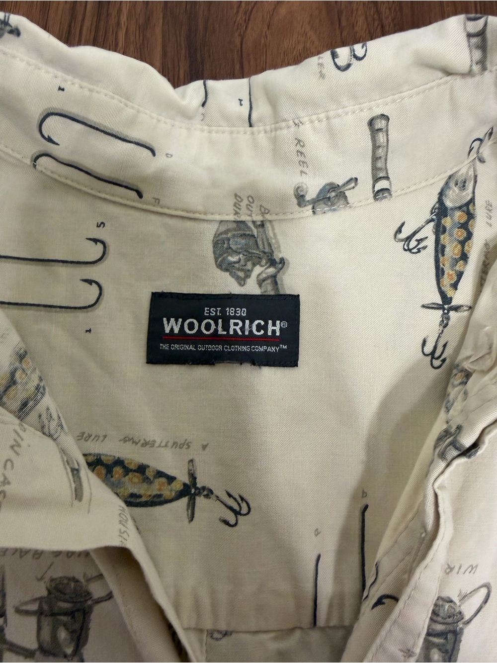 Vintage Woolrich Cream Fishing Lure Print Shirt - Picture 2 of 9